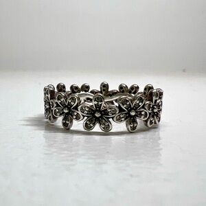 Pandora Daisy Flower Ring
